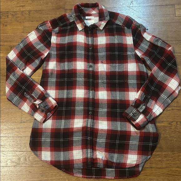 American Eagle Outfitters Tops - American Eagle Boyfriend Fit Plaid Button Down Plaid Shirt, Women’s Size Small